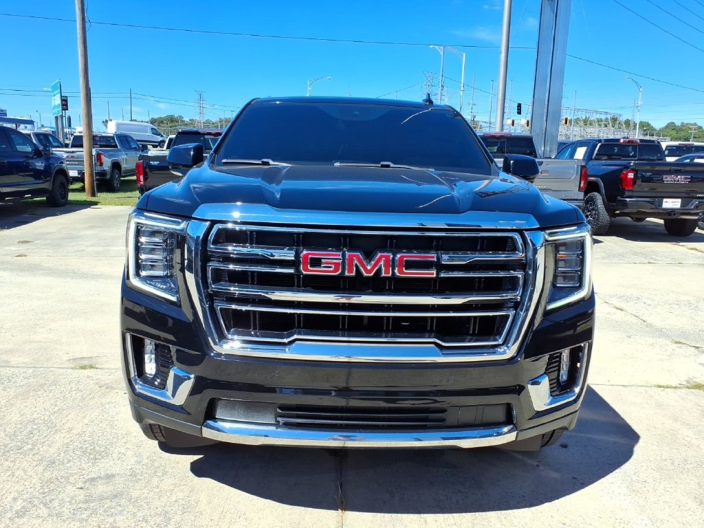 Used 2023 GMC Yukon SLT RWD image 2