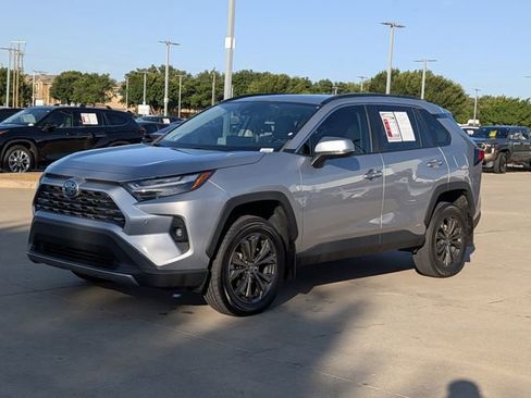 Used 2023 Toyota RAV4 Limited AWD/4WD image 10