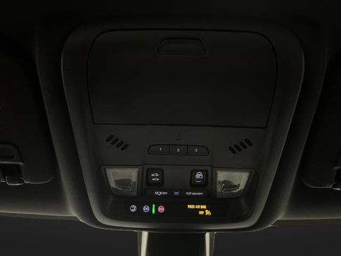 Used 2021 Chevrolet Blazer RS w/ Enhanced Convenience Package image 27