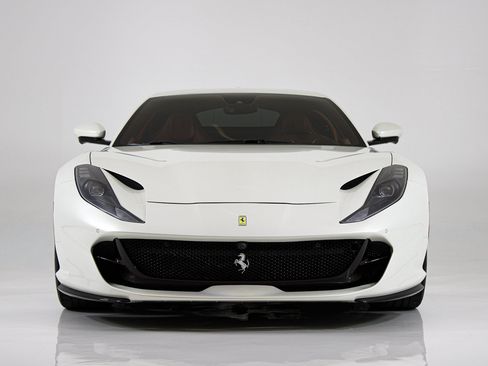 Certified 2020 Ferrari 812 Superfast RWD image 10