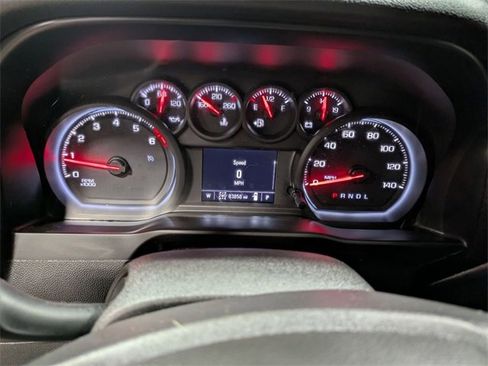 Certified 2019 Chevrolet Silverado 1500 Custom Trail Boss w/ Custom Convenience Package image 14