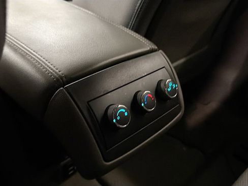 Used 2017 Chevrolet Traverse LS image 24