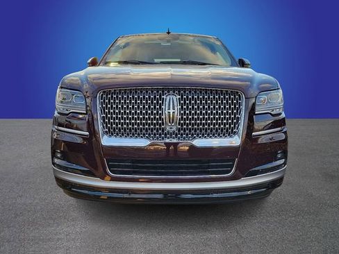 New 2023 Lincoln Navigator L Reserve image 4