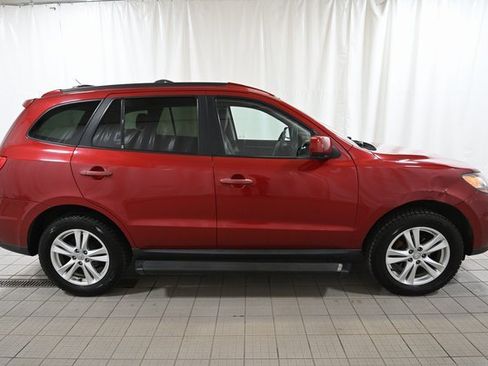 Used 2010 Hyundai Santa Fe SE image 12