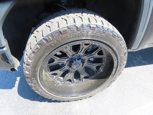 Used 2020 GMC Sierra 1500 Elevation AWD/4WD image 11