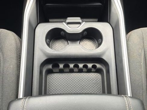 Used 2024 RAM 2500 Big Horn w/ Night Edition AWD/4WD image 43