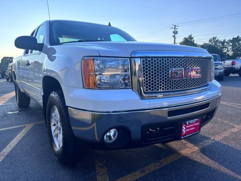 Used 2012 GMC Sierra 1500 SLE w/ Power Tech Package AWD/4WD image 4