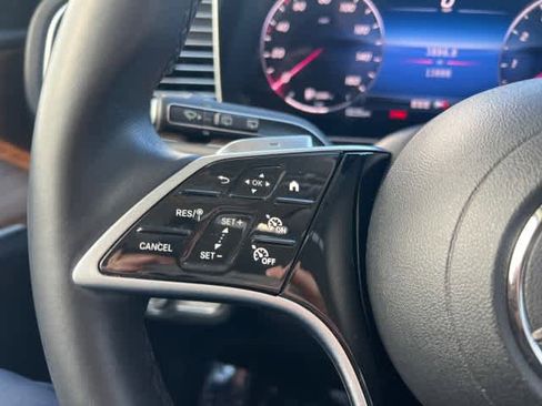 Certified 2024 Mercedes-Benz GLE 350 4MATIC image 25