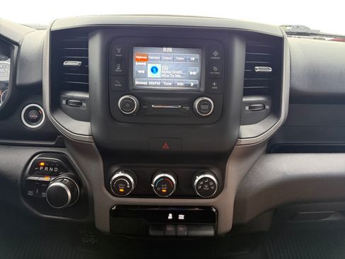 Used 2019 RAM 1500 Tradesman AWD/4WD image 19