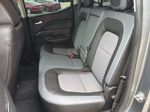 Used 2019 Chevrolet Colorado Z71 RWD image 14