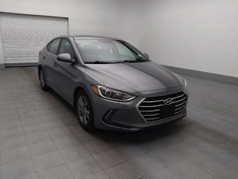 Used 2018 Hyundai Elantra Value Edition FWD image 13