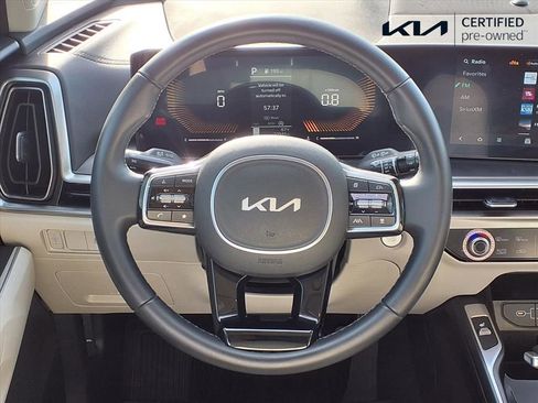 Certified 2025 Kia Sorento S image 15
