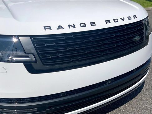 Used 2023 Land Rover Range Rover SE AWD/4WD image 6