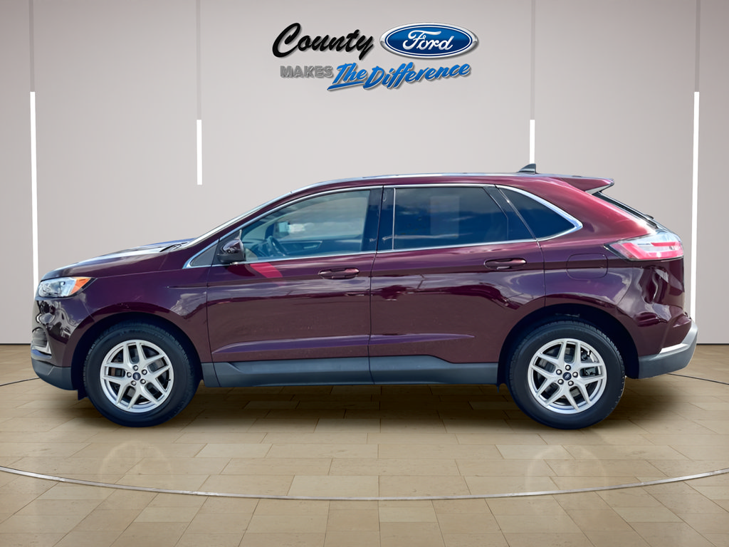 Used 2022 Ford Edge SEL w/ Convenience Package AWD/4WD image 3