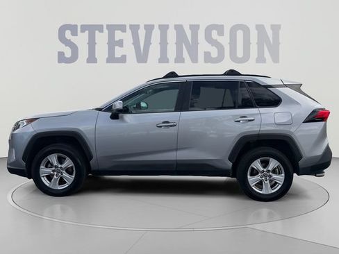 Used 2021 Toyota RAV4 XLE w/ Convenience Package AWD/4WD image 2
