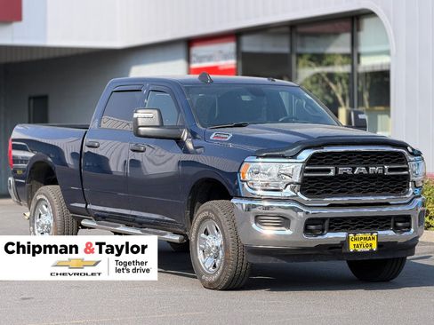 Used 2024 RAM 2500 Tradesman w/ Chrome Appearance Group AWD/4WD image 1
