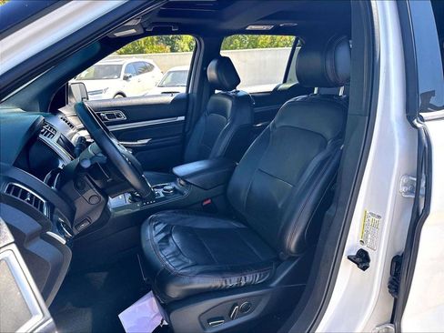 Used 2016 Ford Explorer Sport w/ Equipment Group 401A AWD/4WD image 27