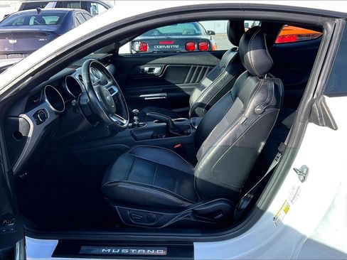 Used 2020 Ford Mustang Premium w/ Ford Safe & Smart Package image 21