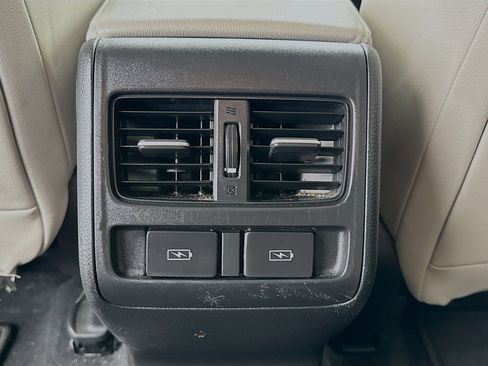 Used 2022 Honda Accord EX-L image 17