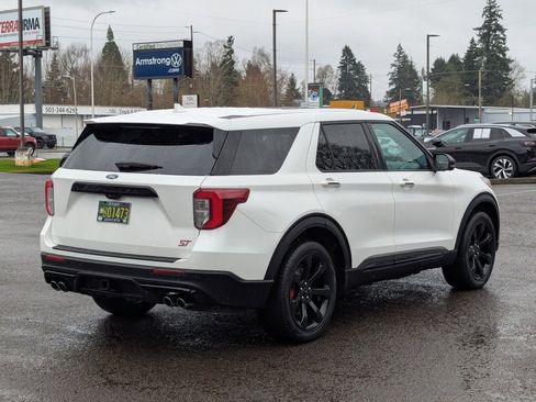 Used 2022 Ford Explorer ST w/ Equipment Group 401A image 5