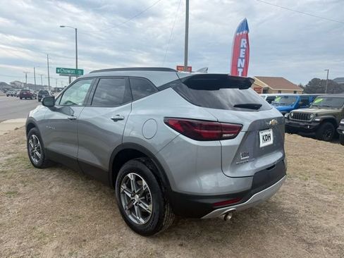 Used 2024 Chevrolet Blazer LT AWD/4WD image 7