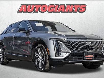 Used 2024 Cadillac Lyriq Luxury w/ LPO, Floor Liner Package
