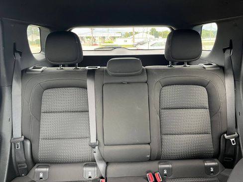 Used 2025 Chevrolet Equinox LT FWD image 38