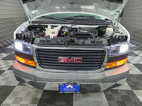 Used 2020 GMC Savana 2500 w/ Driver Convenience Package image 28