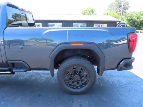 Used 2021 GMC Sierra 3500 Denali w/ Denali Ultimate Package AWD/4WD image 17