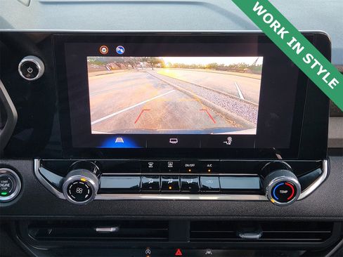 Used 2025 Chevrolet Colorado W/T w/ Advanced Trailering Package image 18