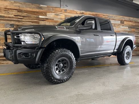 Used 2024 RAM 2500 Big Horn w/ Level 2 Equipment Group AWD/4WD image 19