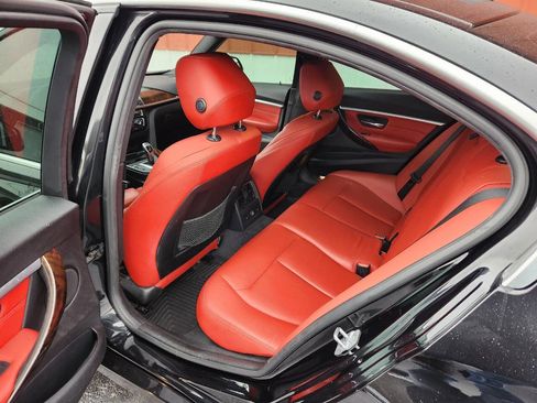 Used 2017 BMW 330i xDrive Sedan image 11