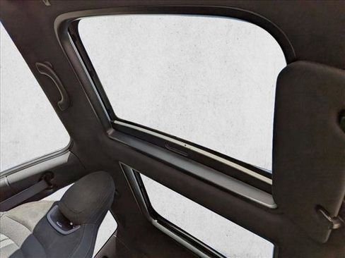 Used 2021 MINI Cooper S w/ 6.5" Touchscreen Package image 17