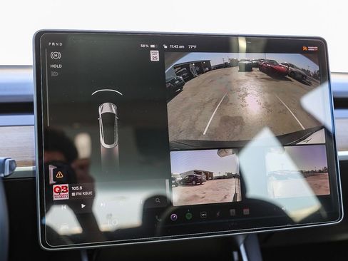 Used 2019 Tesla Model 3 Long Range image 23