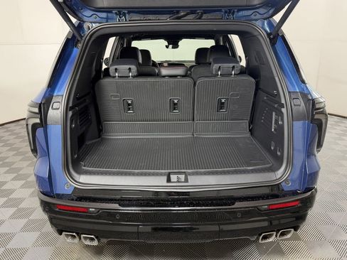 New 2026 Chevrolet Traverse RS w/ LPO, Floor Liner Package image 15