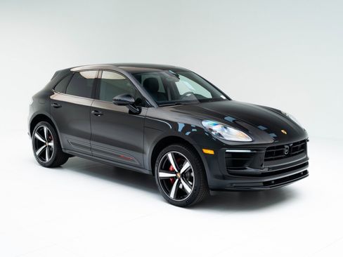 New 2026 Porsche Macan S image 7