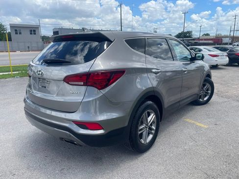 Used 2017 Hyundai Santa Fe Sport FWD image 4