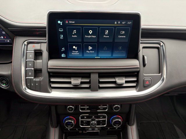 Used 2024 Chevrolet Suburban RST w/ Luxury Package AWD/4WD image 33