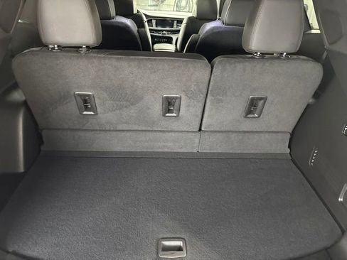 Used 2023 Buick Enclave Avenir AWD/4WD image 6