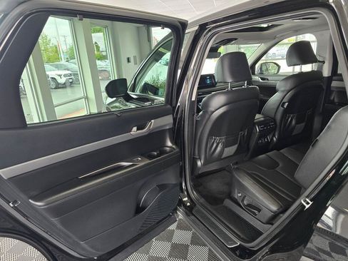 Used 2025 Hyundai Palisade SEL AWD/4WD image 36