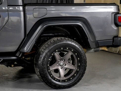 Used 2020 Jeep Gladiator Sport w/ Quick Order Package 24S image 14