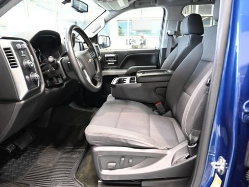 Used 2018 Chevrolet Silverado 1500 LT w/ All Star Edition AWD/4WD image 9