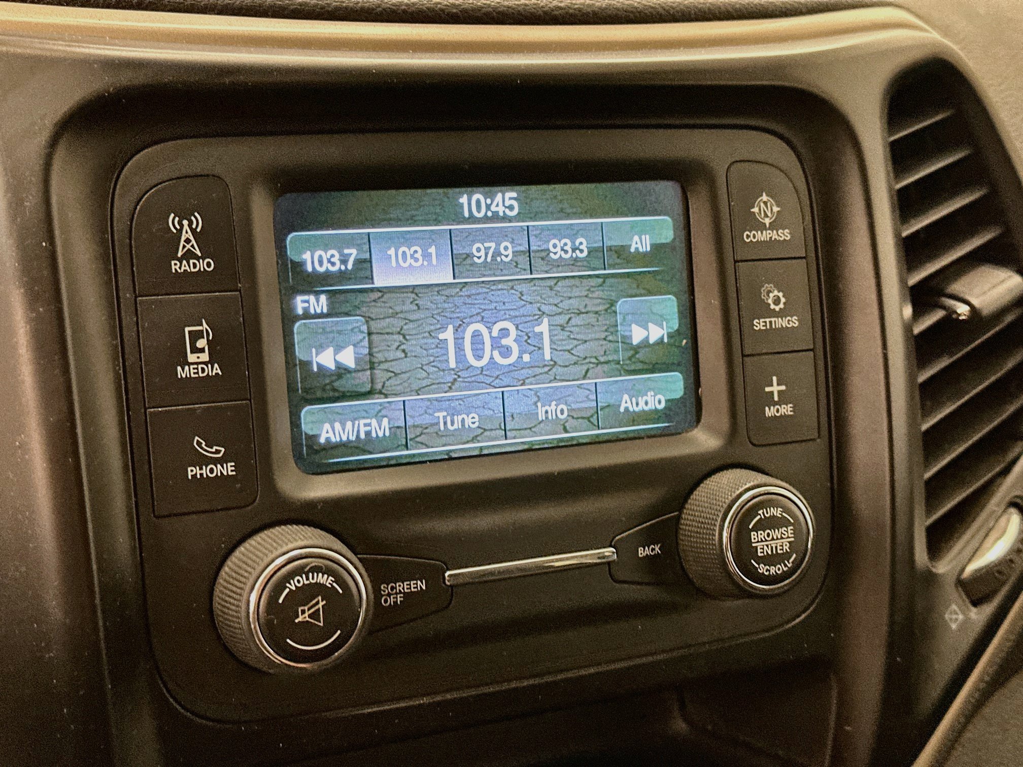 Used 2014 Jeep Cherokee Sport AWD/4WD image 21