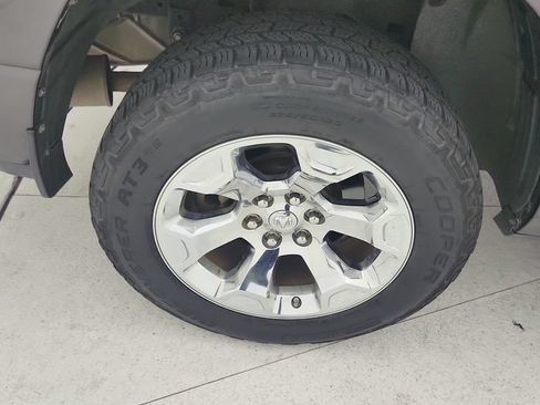 Used 2019 RAM 1500 Big Horn RWD image 27