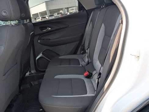 Used 2023 Chevrolet TrailBlazer LT w/ Convenience Package FWD image 24