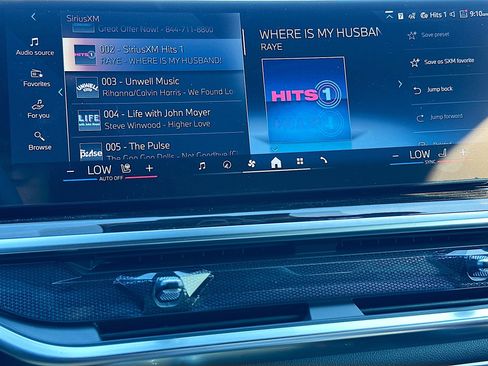 New 2026 BMW X6 xDrive40i w/ Executive Package image 12