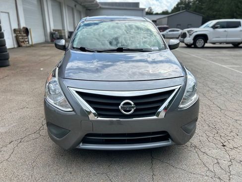 Used 2019 Nissan Versa S Plus FWD image 2