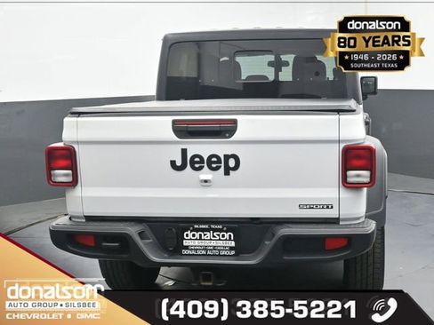 Used 2020 Jeep Gladiator Sport w/ Quick Order Package 24S image 4