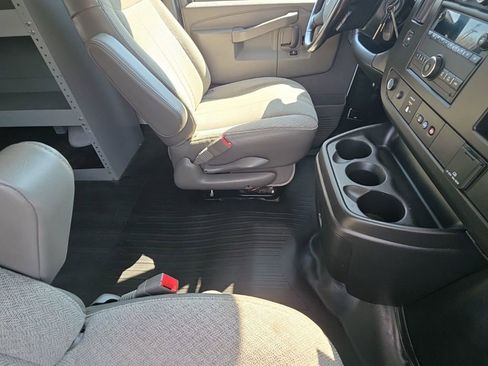 Used 2021 Chevrolet Express 2500 w/ Driver Convenience Package image 41