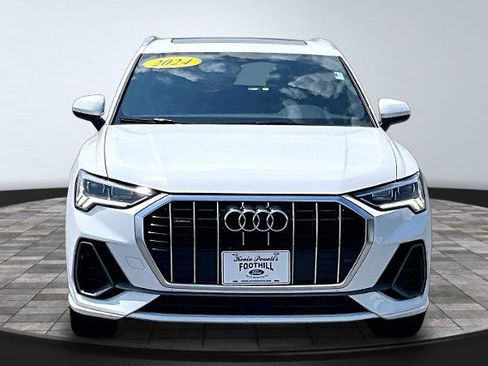 Used 2024 Audi Q3 2.0T Premium AWD/4WD image 3